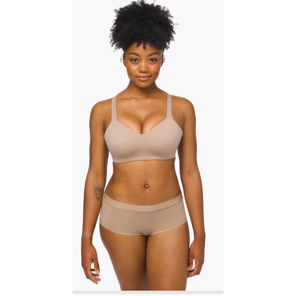 Lululemon Hold True Bra